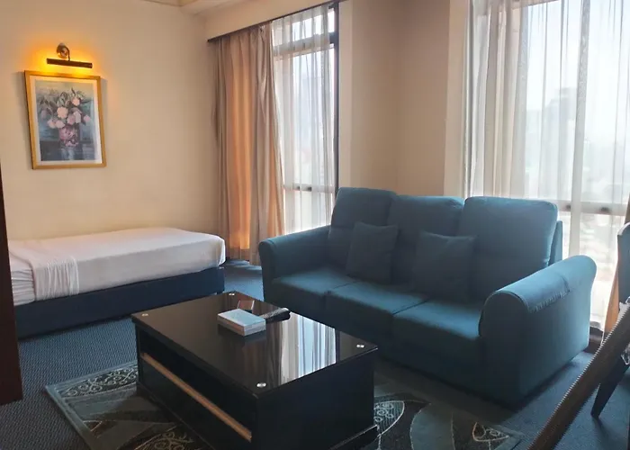 Luxy Service Apartment At Times Square Kl