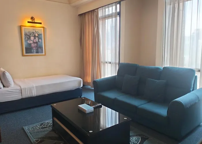 Luxy Service Apartment At Times Square Kl