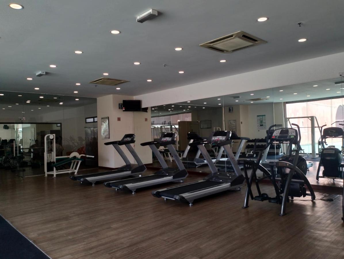 Luxy Service At Times Square Kl Apartment