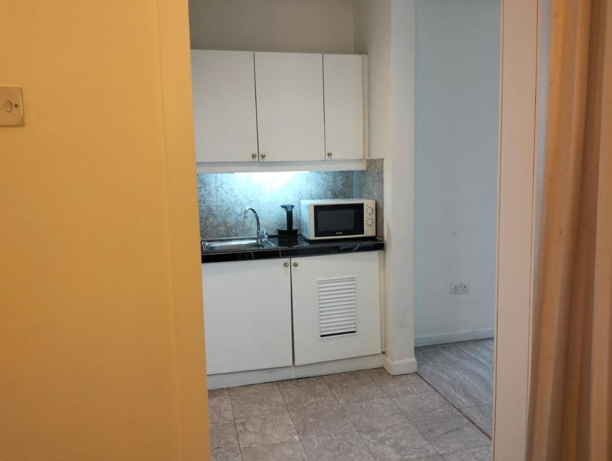 Luxy Service At Times Square Kl Apartemen *