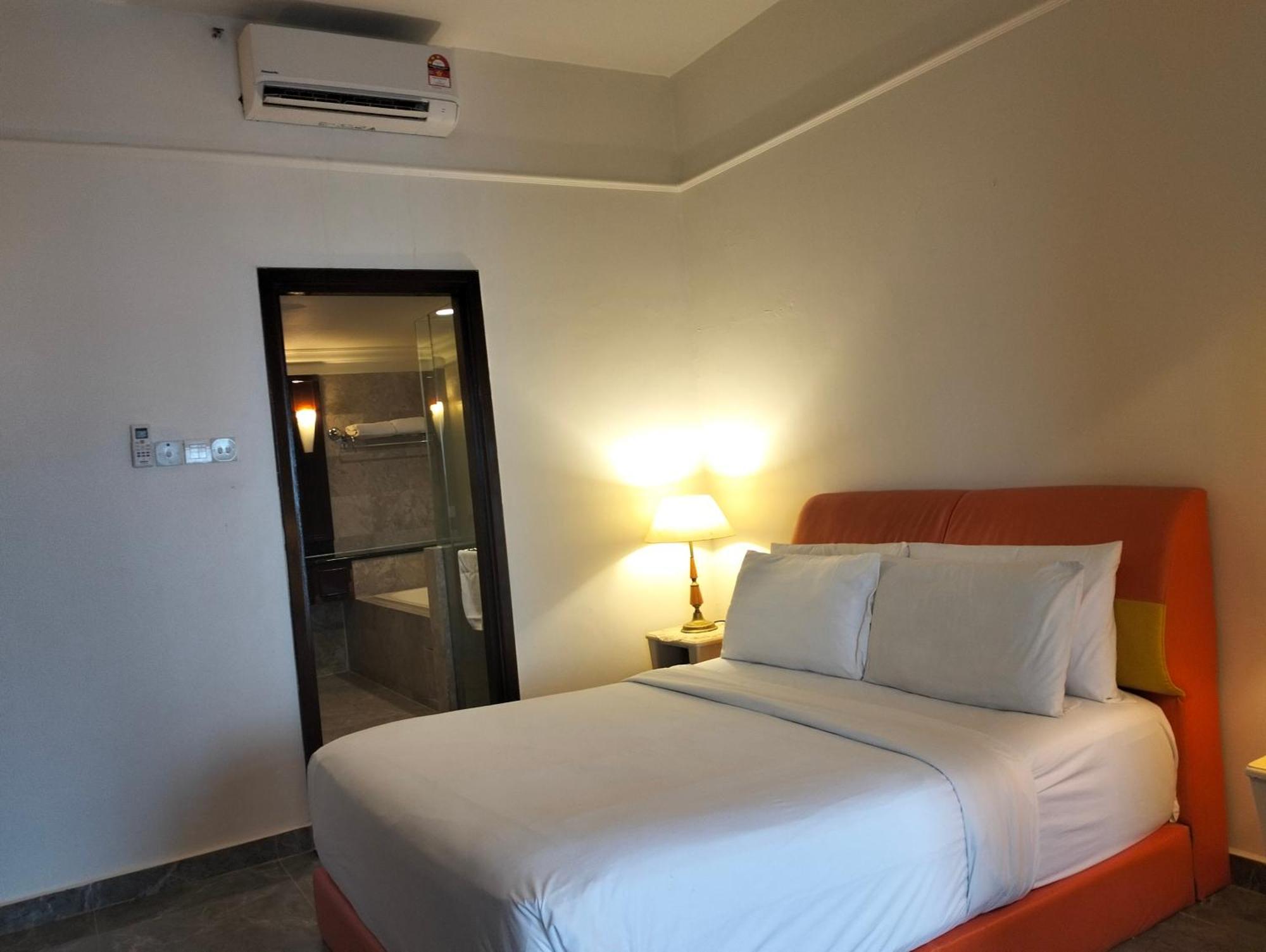 Luxy Service At Times Square Kl Kuala Lumpur