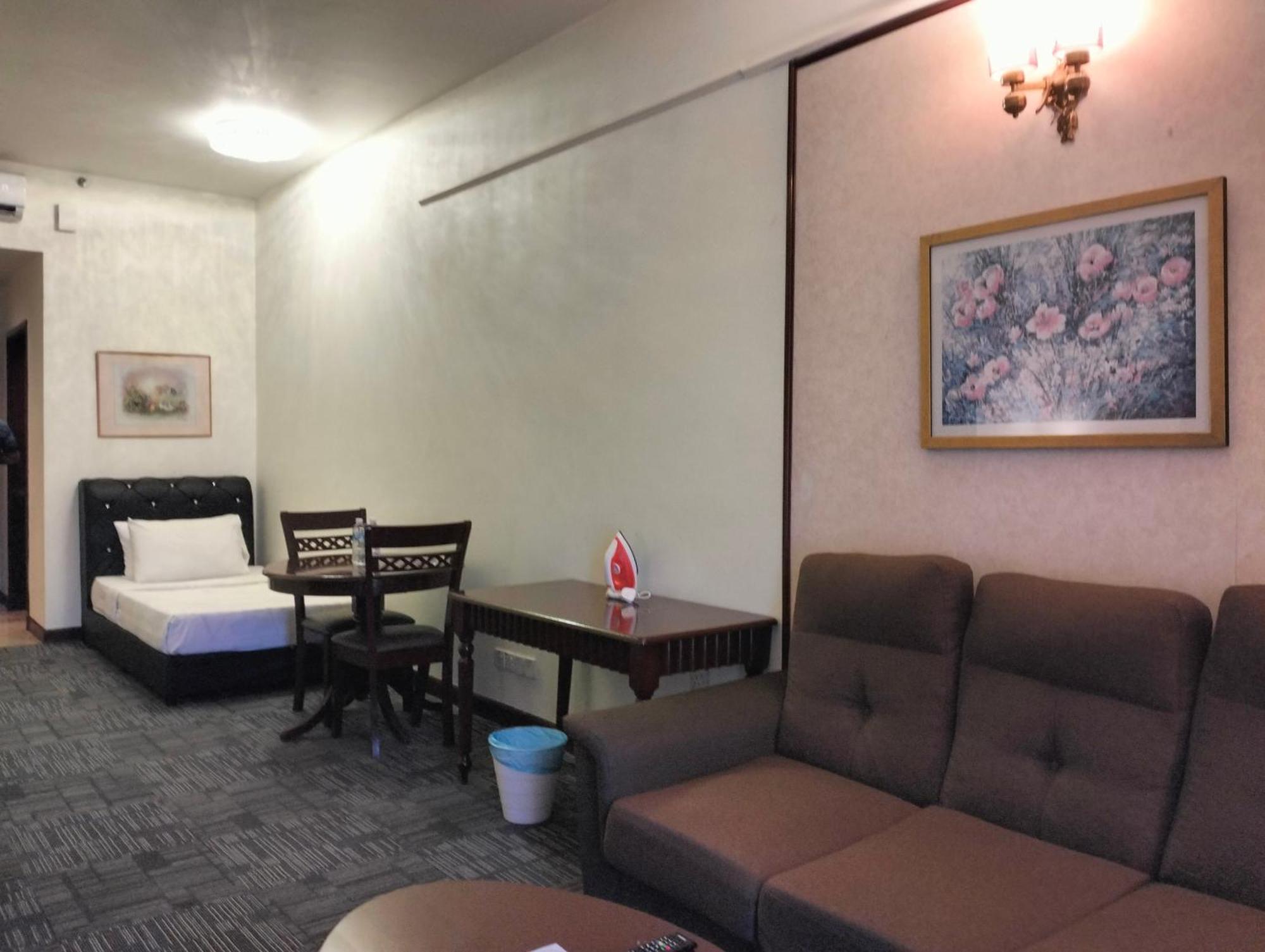 Apartment Luxy Service At Times Square Kl